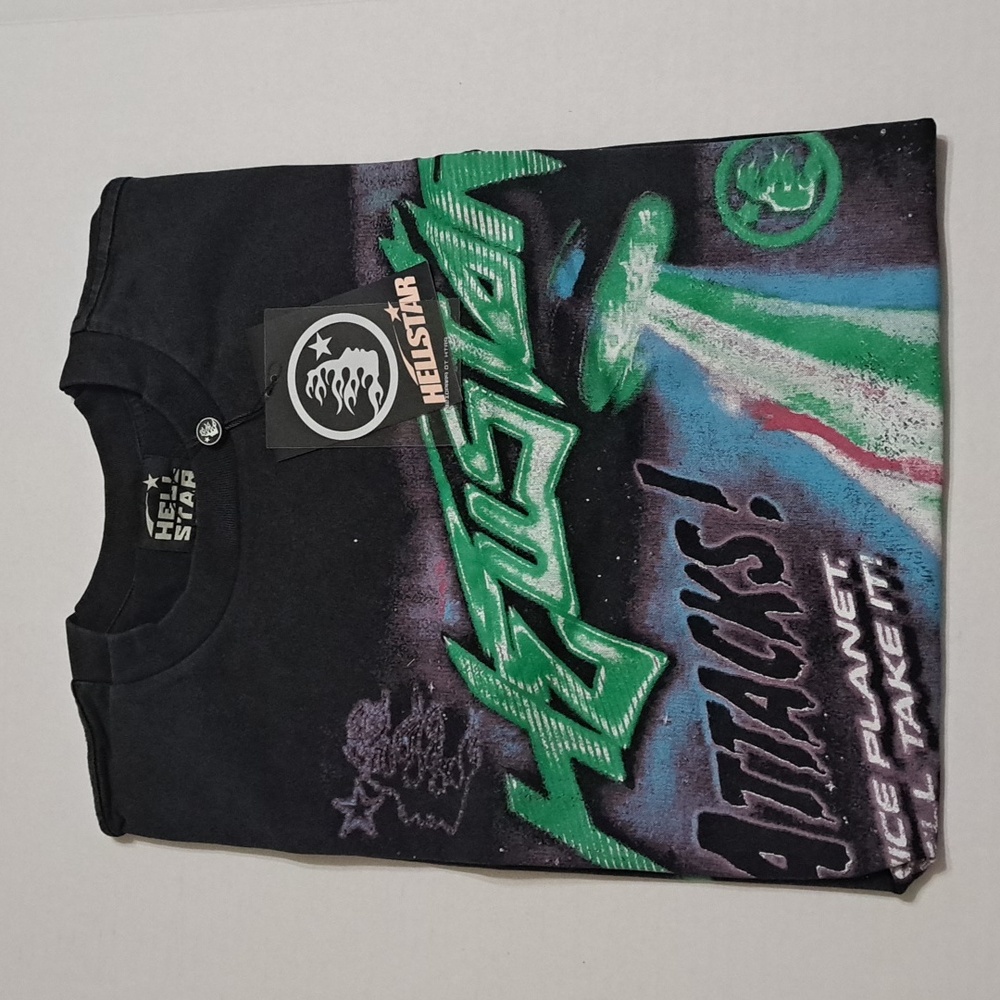Hellstar Medium Alien Attacks Shirt